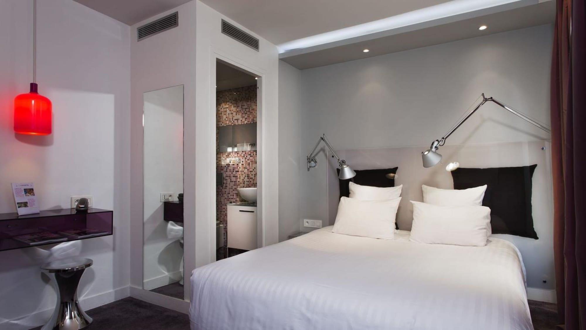 Color Design Hotel Paris Quarto foto